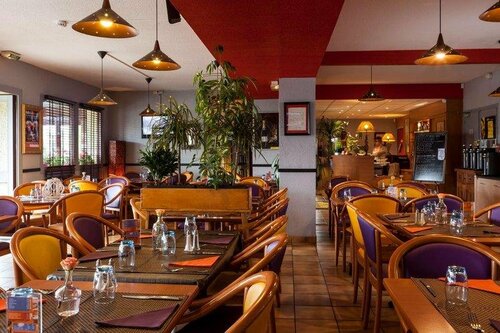 Sure Hotel by Best Western Rouvignies Valenciennes, Đặt Khách sạn Valenciennes 