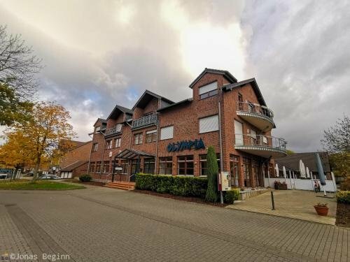 Olympia Hotel & Restaurant, Забронировать Отель Инден Северный Рейн-Вестфалия