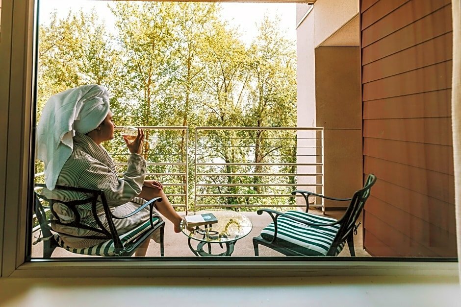 Rivers Edge Hotel Portland