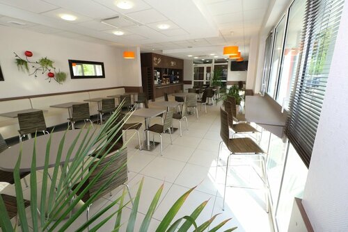 Ekho Hotel Grenoble Nord Saint Egrève, Забронировать Отель Сент-Эгрев Grenoble Area