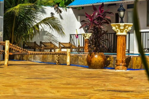 Swakopmund Luxury Suites, Забронировать Отель Свакопмунд Намибия