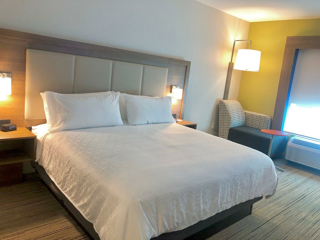 Holiday Inn Express & Suites Raleigh Airport - Brier Creek by Ihg