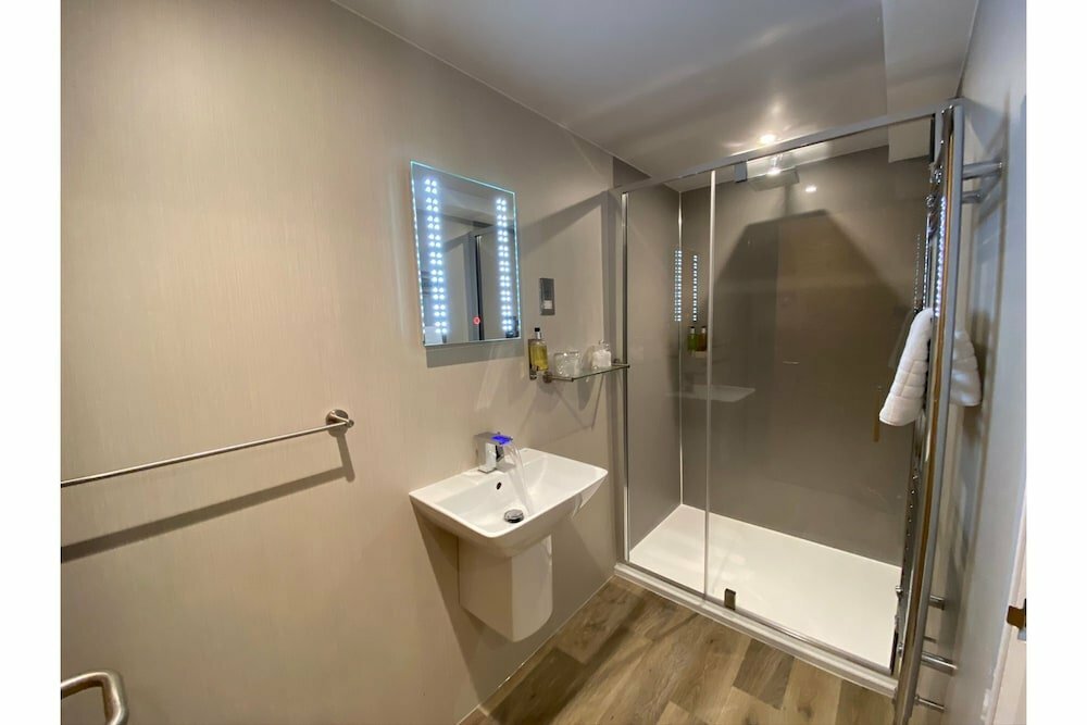 Oyo Harmony Apartments