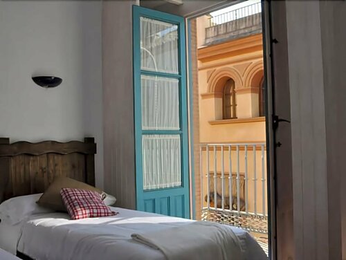 MonKeys Apartments Pureza House, Забронировать Апартаменты/квартира СПА-отели Севильи, рядом с Культурный центр Casa La Teatro, SPA-услуги