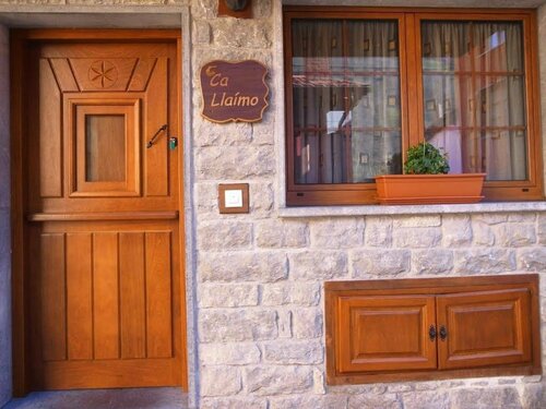 Apartamentos Rurales Les Martes, Varaa Huoneisto Felechosa Asturias