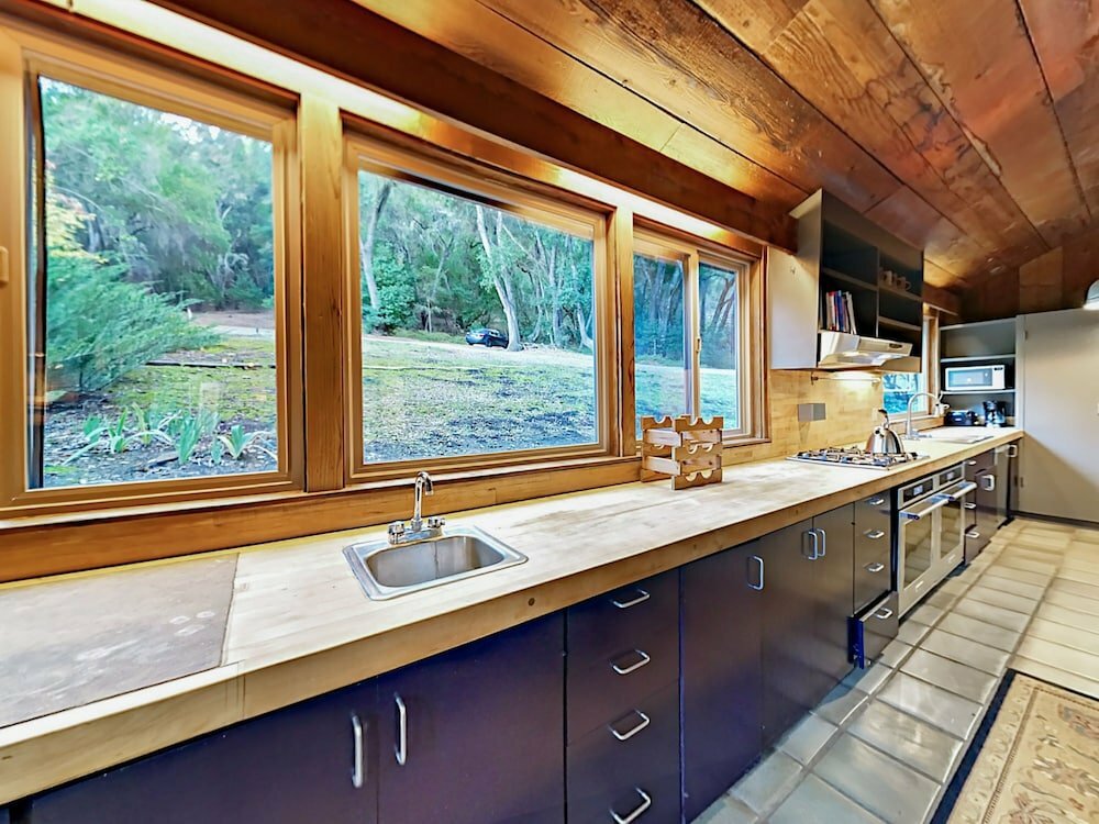Wooded - 1 Br Home