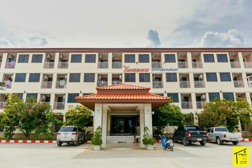 Thaikasem Apartment, Varaa Huoneisto Suphan Buri Central Thailand