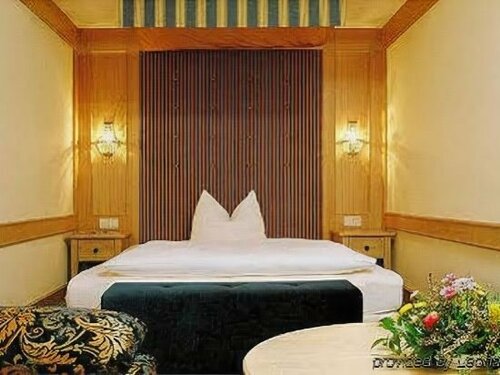 Hotel Post, Rezervasyon Otel Burghausen 