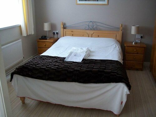 Pen Mar Guest House, Book Pension New Hedges Glamorgan