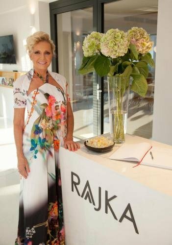 Hotel Rajka, Забронировать Отель Валашске-Мезиржичи 
