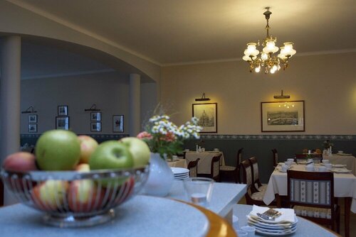 Hotel Martha Dresden, Забронировать Отель Отели Дрездена 3 звезды, рядом с Мост Августа, 3*