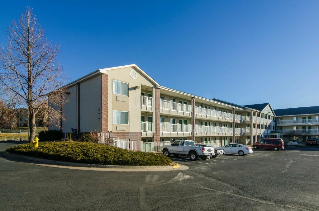 Crossland Economy Studios - Denver - Thornton