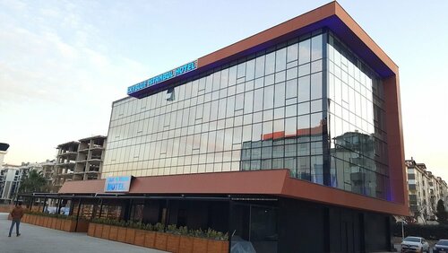Skyblue Istanbul Hotel, Rezervasyon Otel Pendik havuzlu oteller, Yüzme Havuzu