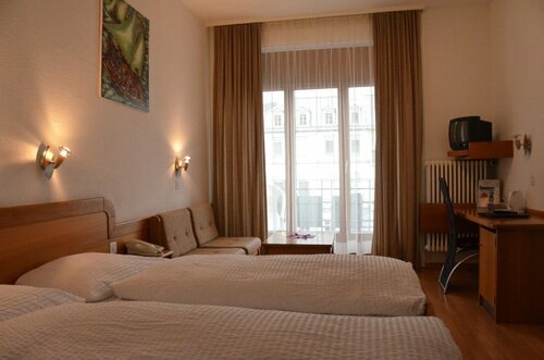 Hotel Victoria, Забронировать Отель Бриг Белальп