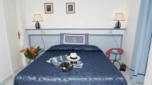 Hotel Sardi, Забронировать Отель Отели Помонте 3 звезды, 3*