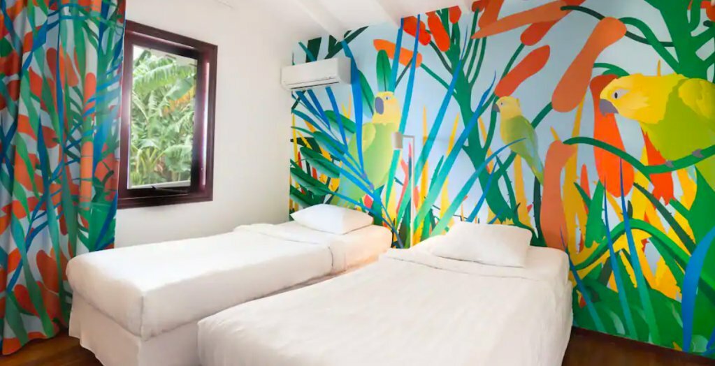 Papagayo Beach Resort