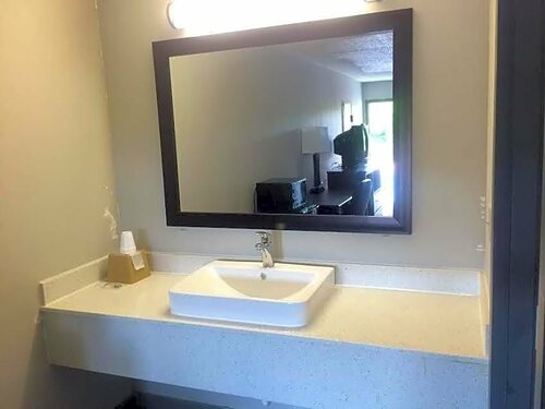 Lotus Inn and Suites Nashville, Забронировать Мини-отель Мотели Юга Нашвилл, рядом с Percy Priest Lake, Мотель