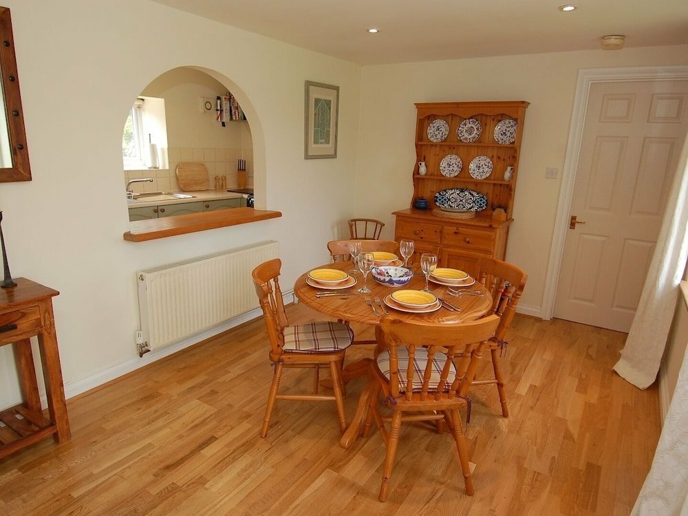 Acorn Cottage