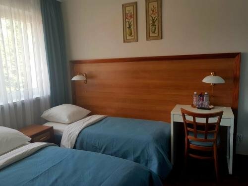 Hotel Gold, Забронировать Отель Ежице Познань, рядом с King Cross Marcelin