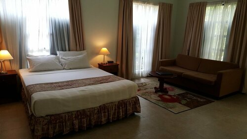 Best Western Hexagon International Hotel, Villas & Spa, Book Hotel Hoteller i Viti Levu med pool, Swimmingpool
