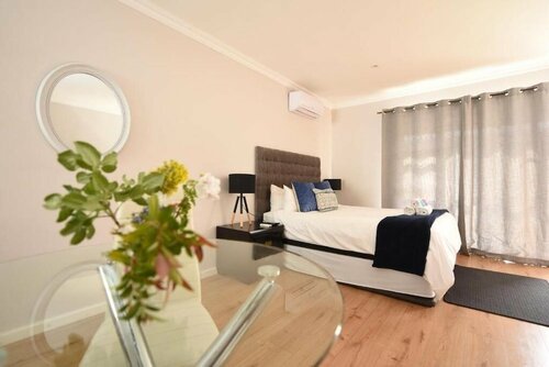 Pringle Nest, Забронировать Отель Отели Milnerton 3 звезды, рядом с Mediclinic Milnerton, 3*