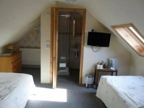 Armadale Guest House, Buchen Sie Pension Hotels in Schottland mit Parkplatz, Parkplätze