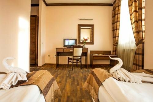 Teteven Hotel, Varaa Hotelli Edulliset hotellit Lovech:ssä