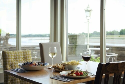 Shard Riverside, Rezervați Pensiune Pensiuni în Merseyside, Pensiune