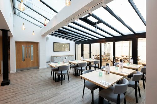 Kinderton House Hotel, Book Hotel Hoteller i North Wales med parkering, Parkering