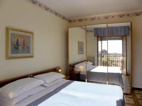 Residence i Morelli, Забронировать Отель Бизнес-отели Ривьера-делле-Пальме, 4* 5*