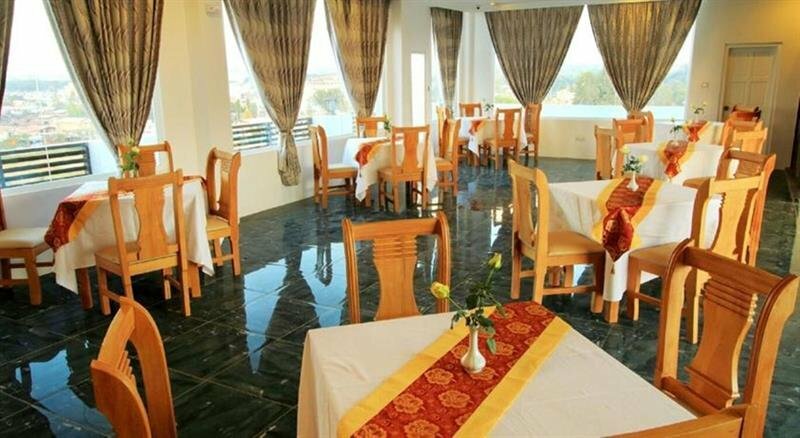 Inle Cherry Queen Hotel