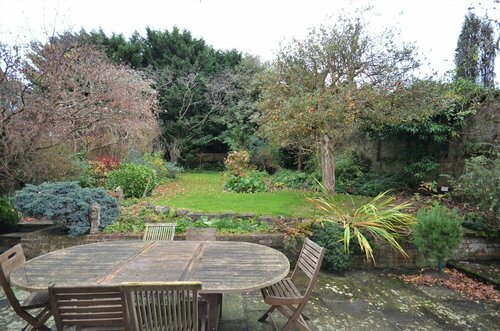 Whitefriars, Rye - central location with parking for 3 cars - large family home, Забронировать Дом для отпуска Рай 