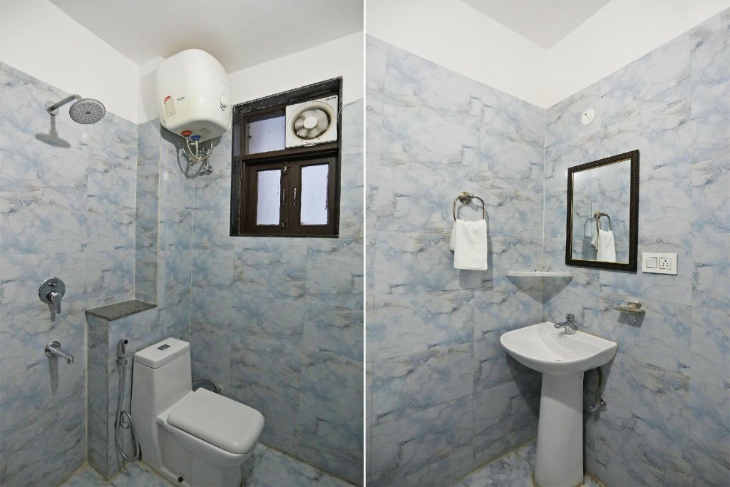 Vaccinated Staff- Oyo Townhouse 398 Cloud Bay