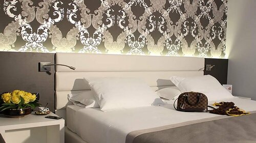 Hotel Molino Rosso, Забронировать Отель Отели Имолы с бассейном, Бассейн