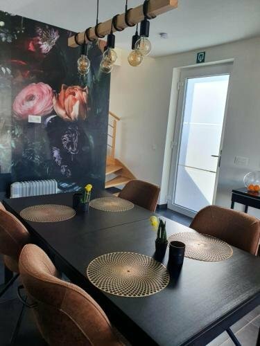 B&B Kanegem Onverbloemd, Забронировать Отель «постель и завтрак» Тилт Брюгге
