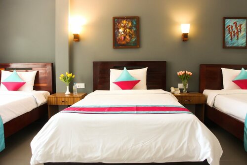 Glorious Belle Hotel