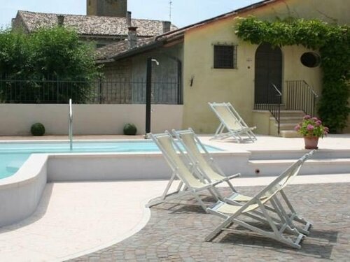 Corte Uccellanda Relais & Spa, Забронировать Отель Монцамбано Озеро Гарда
