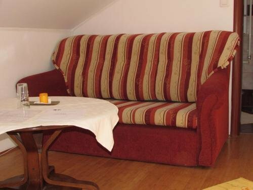 Rooms Slavonija, Забронировать Отель Дарувар Беловарско-Билогорская жупания, рядом с Курорт Даруварске-Топлице