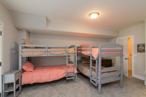 Kline Ave Nashville Home Unit B - 3 Br Condo, Забронировать Апартаменты/квартира Нэшвилл Теннесси
