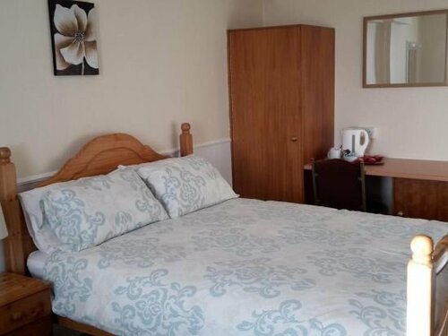 LSO Guest House, Забронировать Гостевой дом Отели Дамфрис и Галлоуэй с парковкой, Парковка