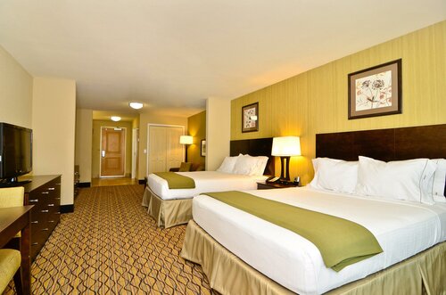 Holiday Inn Express & Suites - Williston by IHG, Забронировать Отель Уиллистон Theodore Roosevelt National Park