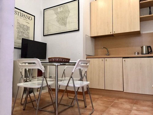 Interno 3, Забронировать Отель «постель и завтрак» Отели Бари 3 звезды, рядом с Малый театр, 3*