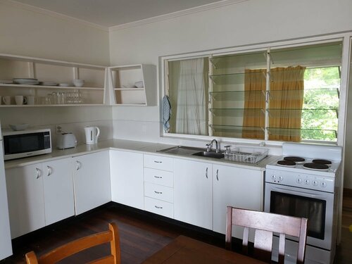 The Hostel, Airlie Beach, Забронировать Апартаменты/квартира Эрли-Бич Whitsundays, рядом с Рынок пляжа Эйрли