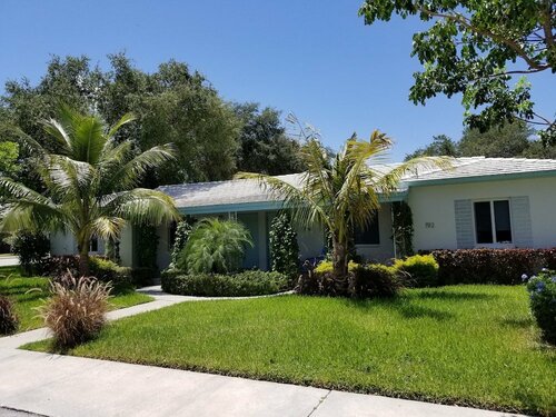 Cottages El Portal, Забронировать Дом для отпуска Майами-Шорс штат Флорида