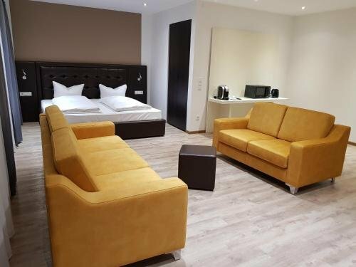 RheinCity Hotel & Boardinghouse, Забронировать Отель Отели Людвигсхафен-ам-Райн с парковкой, Парковка