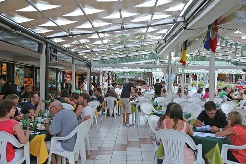 San Francesco Camping Village, Забронировать Кемпинг Кемпинги и глэмпинги Ломбардии, Кемпинг
