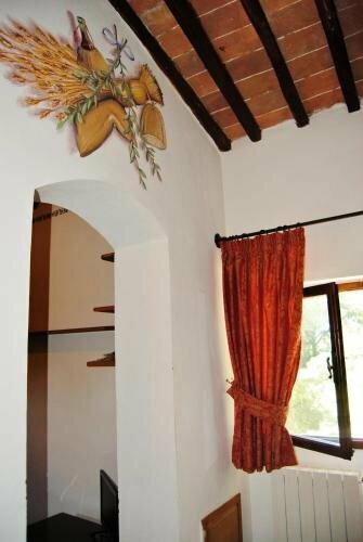 Agriturismo Il Colombaio, Забронировать Отель Отели Сиены с парковкой, Парковка
