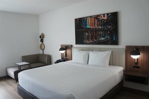 La Quinta Inn & Suites by Wyndham Terrell, Забронировать Отель Террелл 