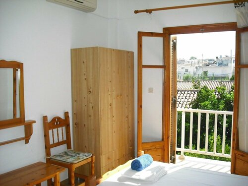 Anastasis Pension