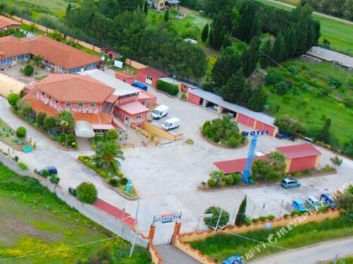 Hotel Ristorante Il Sillabario, Забронировать Отель Отели Коста Верде 3 звезды, 3*